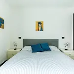Stylish Porta Venezia - Bright With Jacuzzi