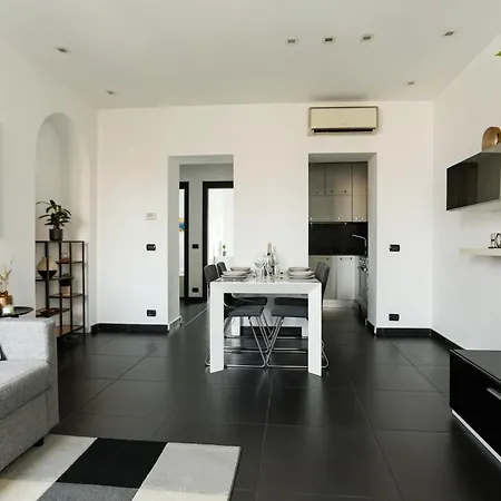 Stylish Porta Venezia - Bright With Jacuzzi * 밀라노