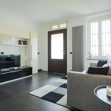 Stylish Porta Venezia - Bright With Jacuzzi 아파트 밀라노
